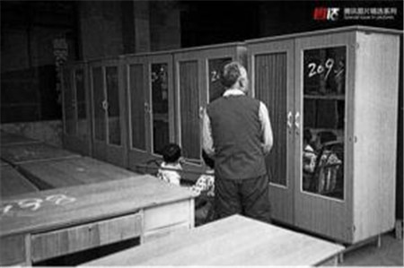 “改革春风吹进门”之装着时尚萌芽的70年代的家